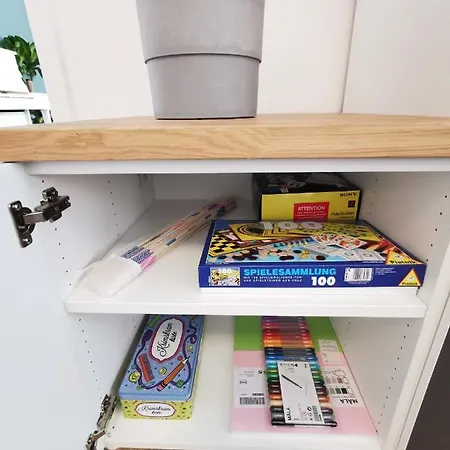 Neues Center Piano Mit Netflix *