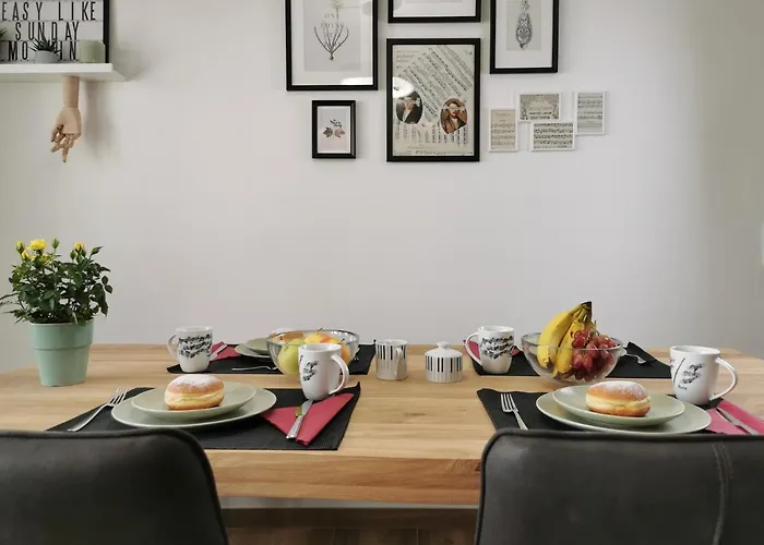 アパート Neues Center Piano Mit Netflix クラーゲンフルト