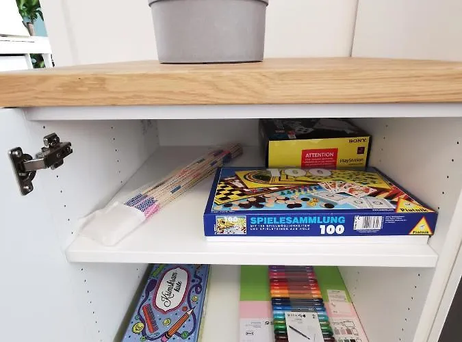 Neues Center Piano Mit Netflix *